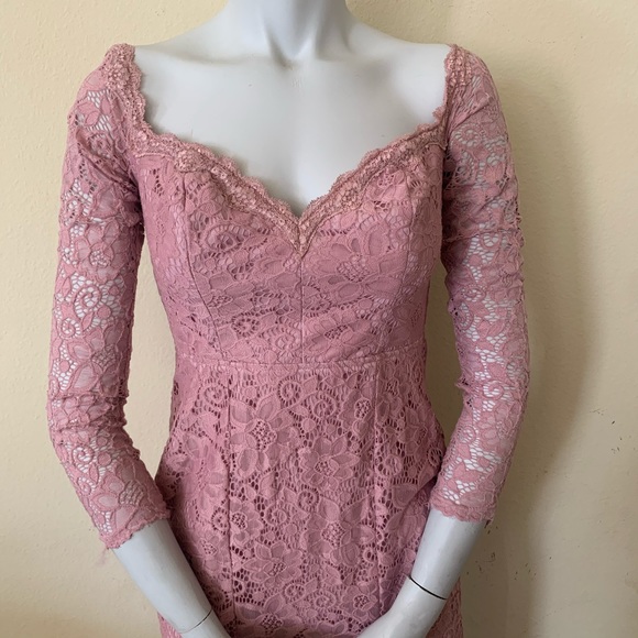 Pinkblush Mauve Pink Sweetheart Neckline Lace Off Shoulder Maternity Maxi Dress - Picture 5 of 12